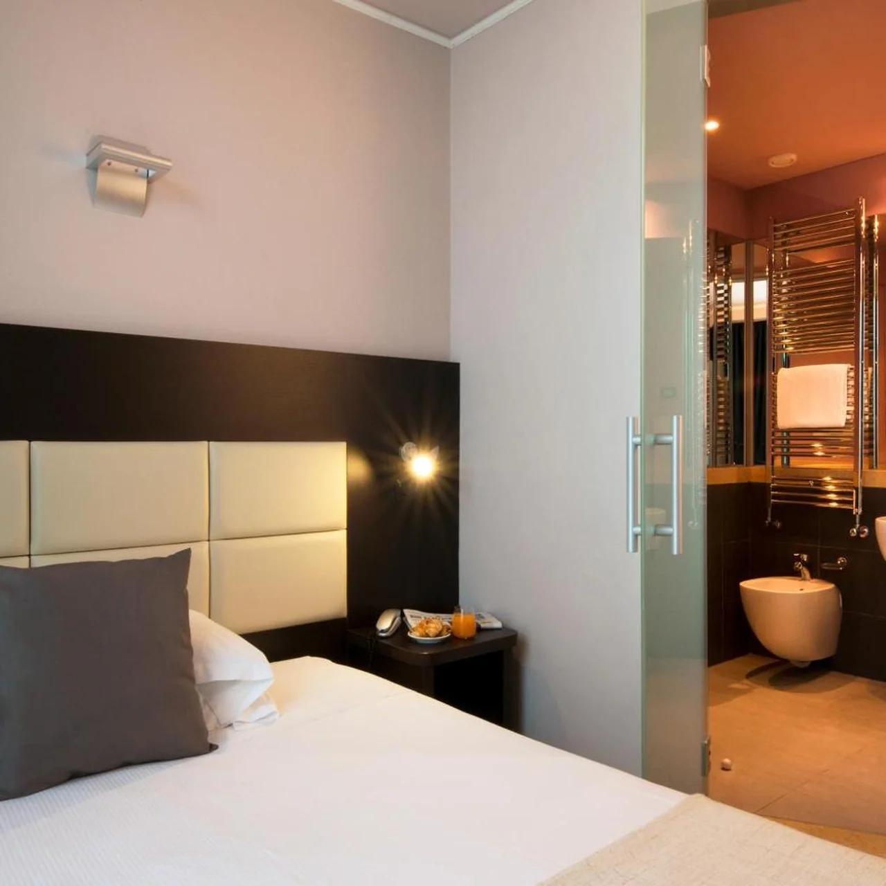 Hotel Villa Ducale photo