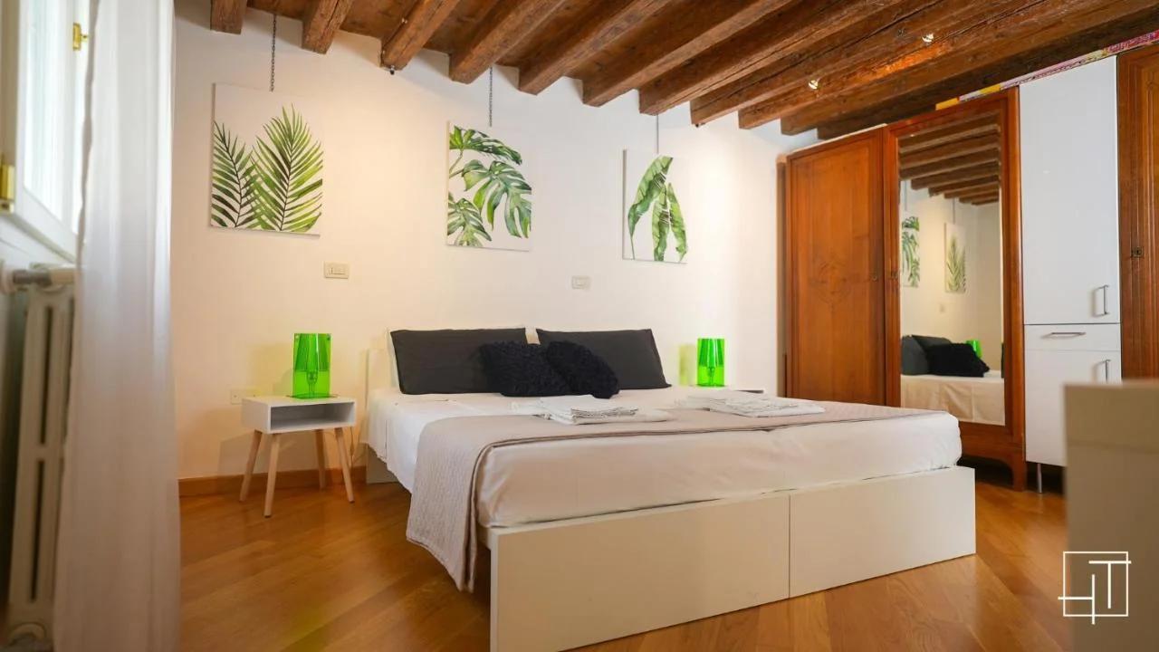 HT - Esclusivo Loft in centro a Padova photo