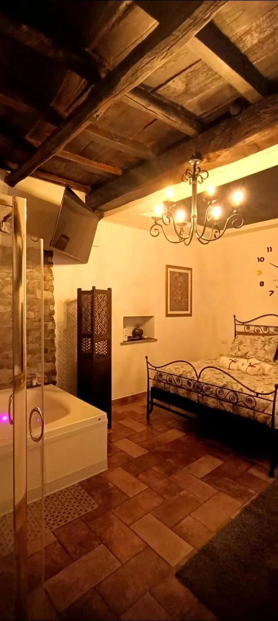 Le 10&10 SPA idromassaggio in camera Nepi VT photo