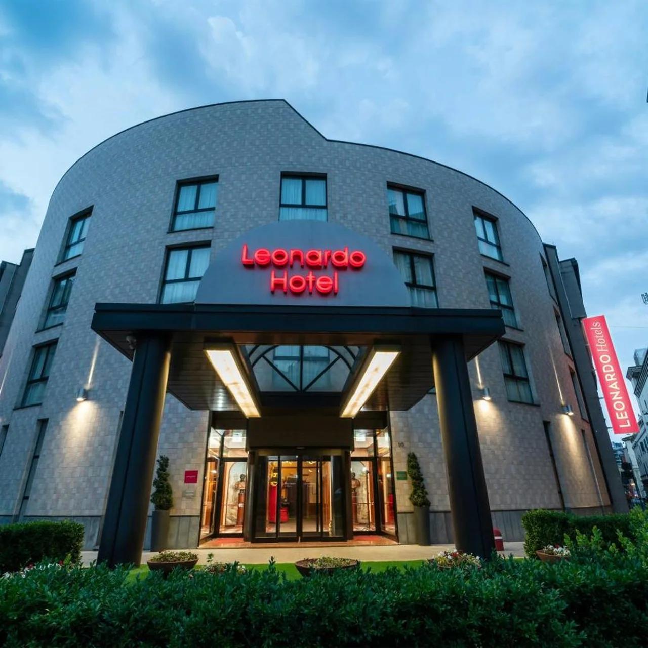 Leonardo Hotel Milan City Center photo