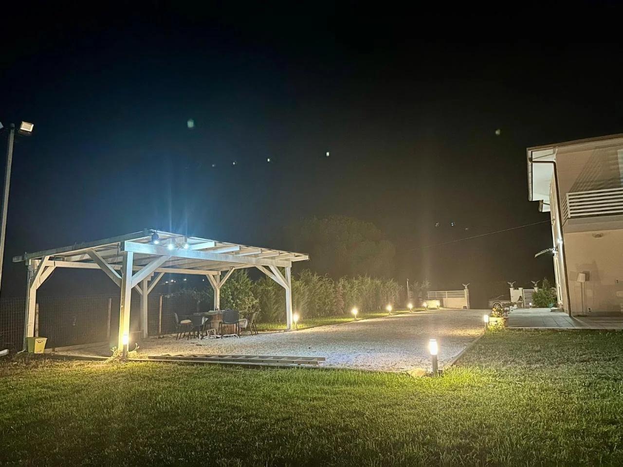Luxury Villa Cenaia photo