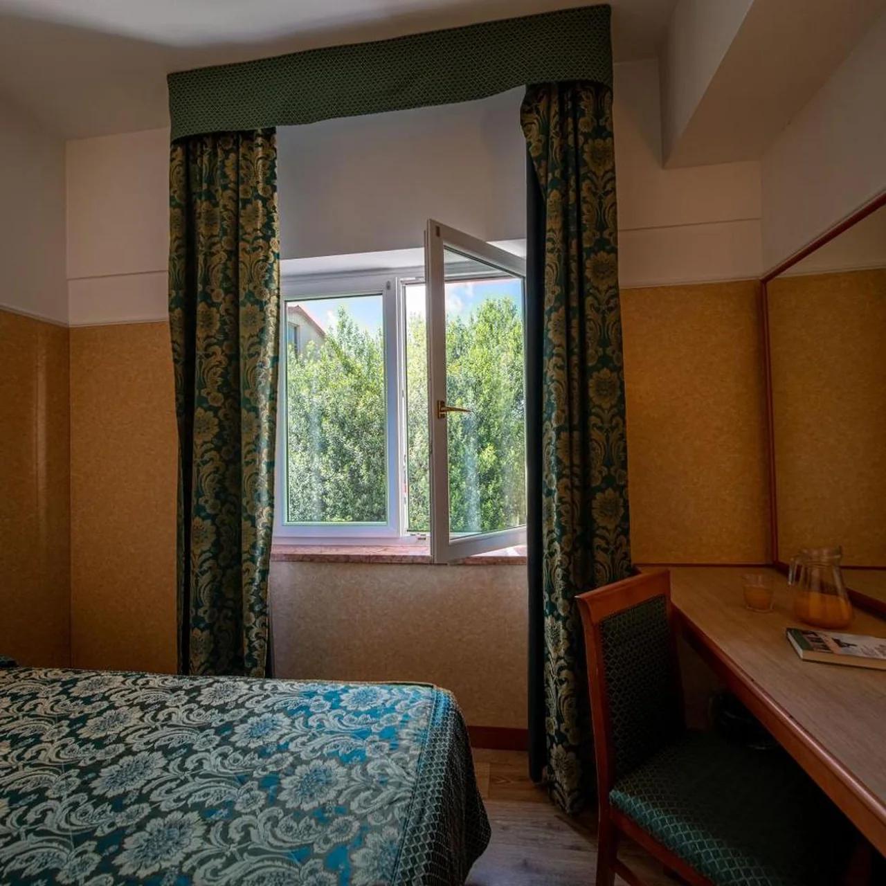 Hotel Mary foto