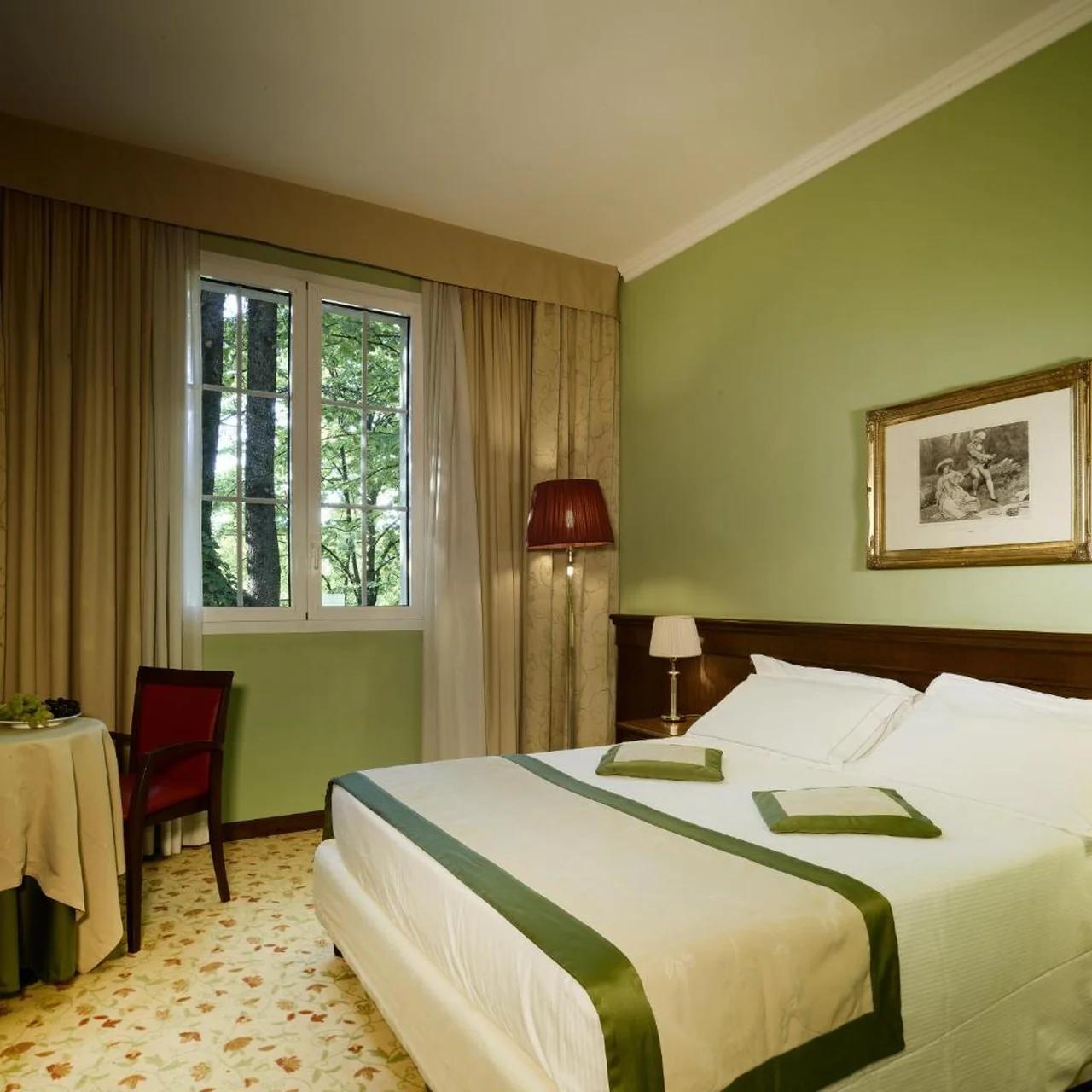 Meditur Hotel Bologna foto