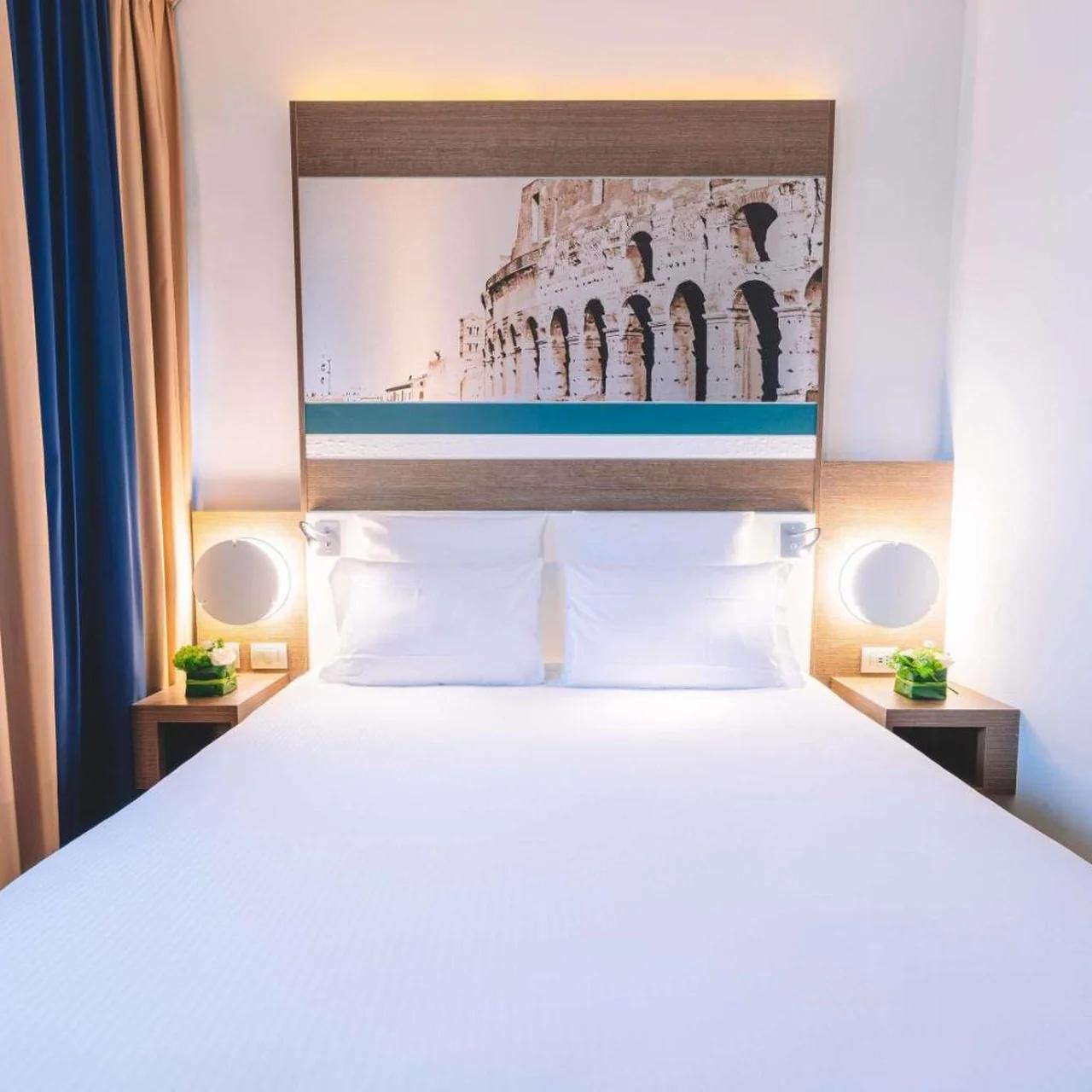 Mercure Roma Centro Colosseo photo