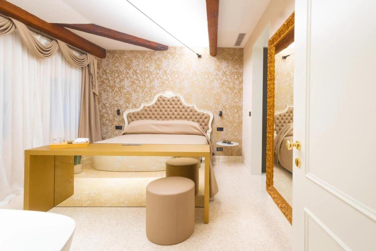 Palazzetto MyVenice photo