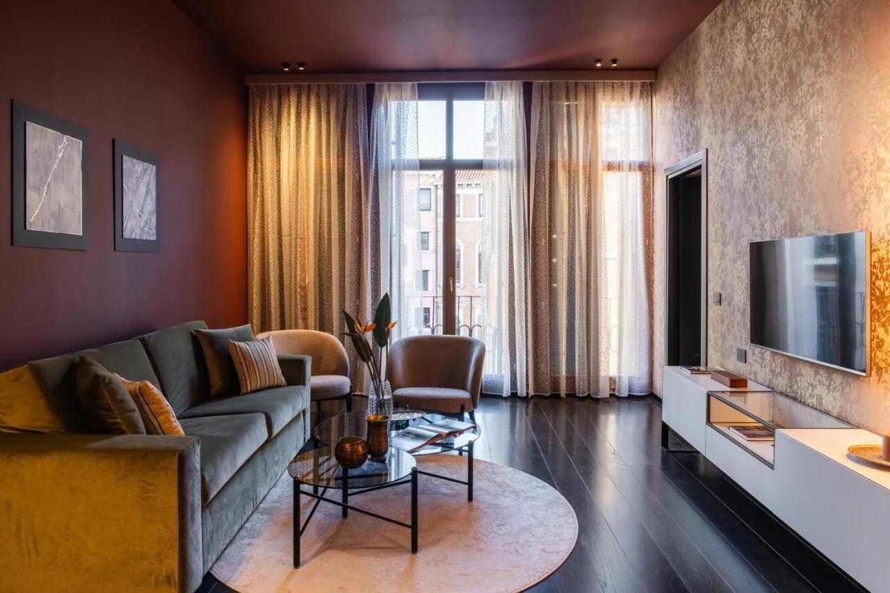 Palazzo Rota Luxury Apartments photo