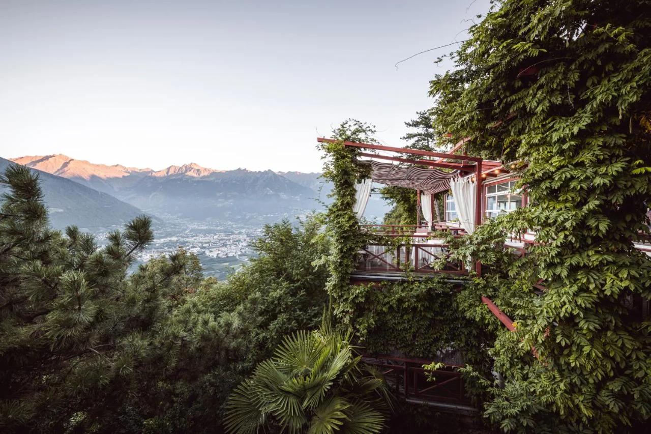 Relais & Chateaux Hotel Castel Fragsburg photo