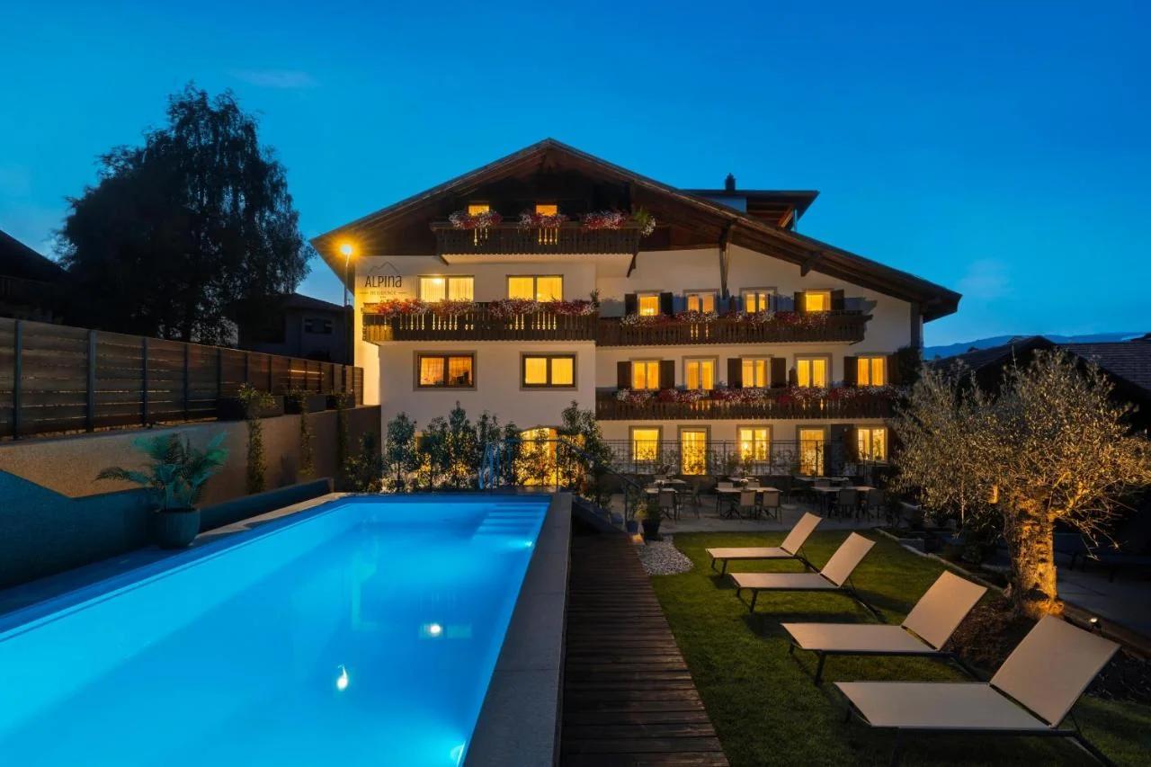 Residence Alpina photo