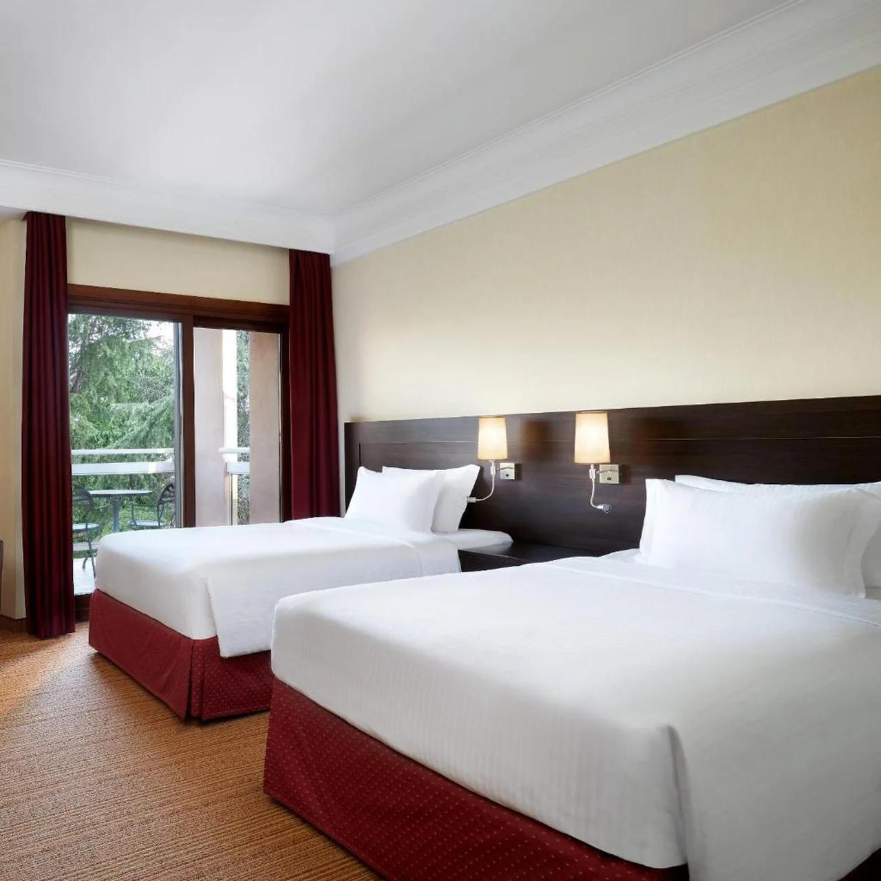 Courtyard by Marriott Rome Central Park