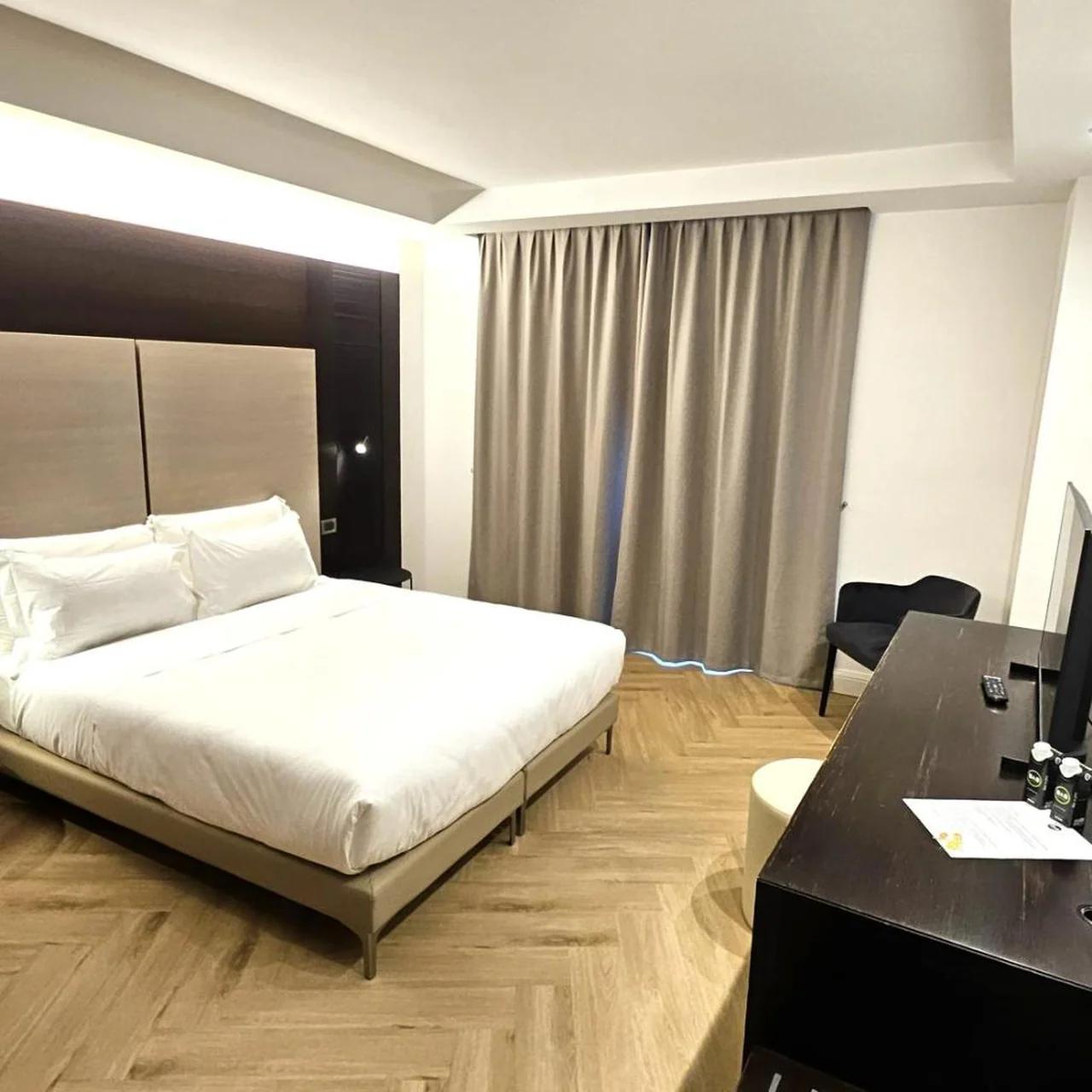 B&B HOTEL Napoli San Mauro foto
