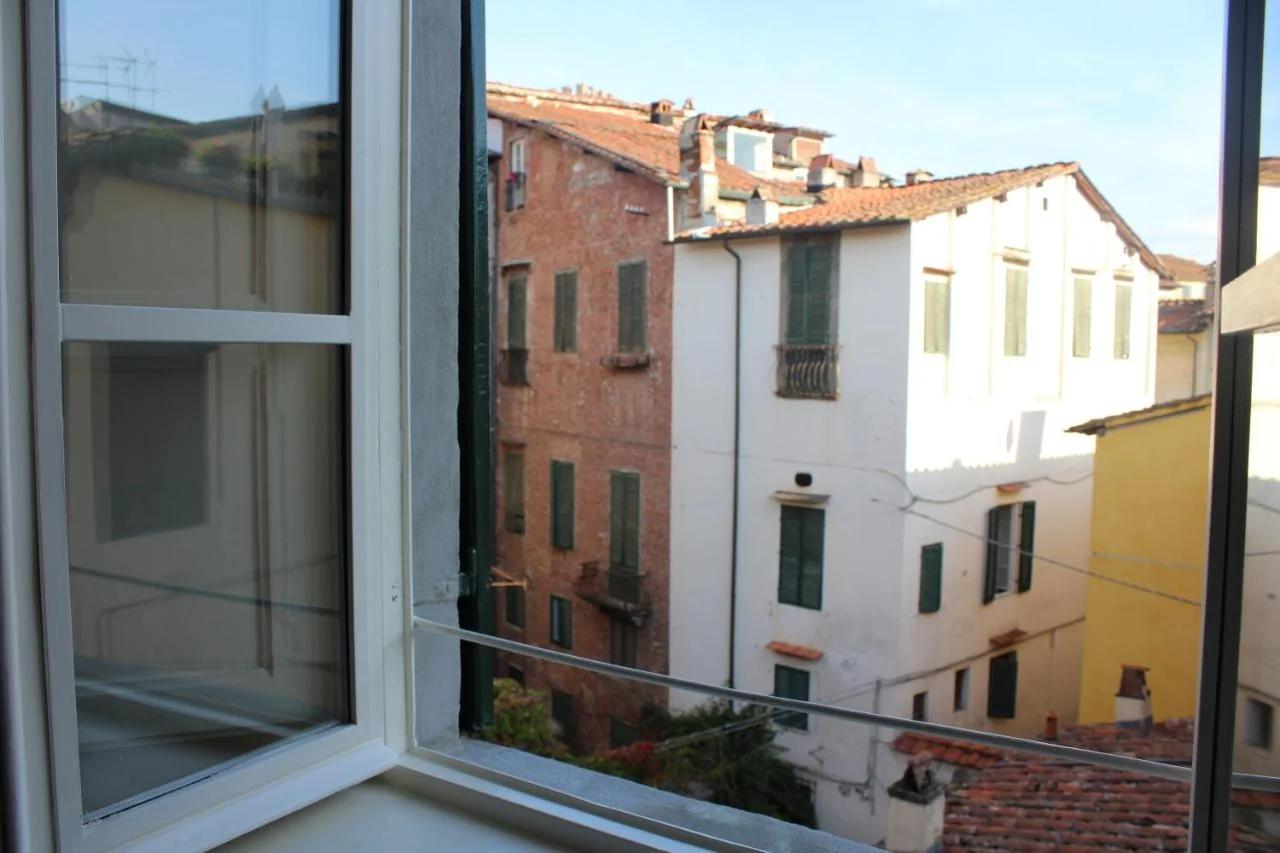 Suite cuore di Lucca - 2 smart TV - Heart of Lucca photo