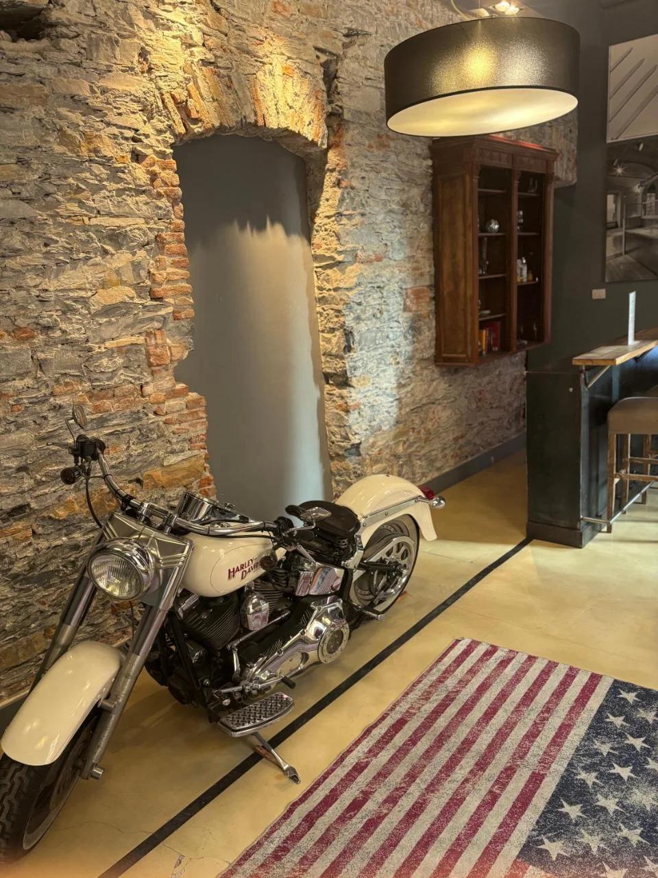 suite loft devotion