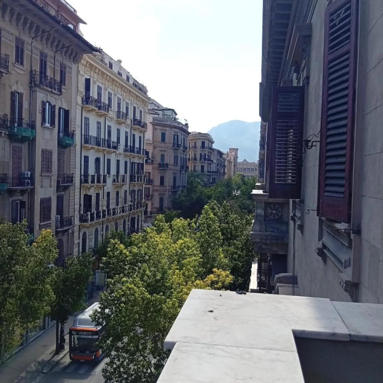 Sunset hostel Palermo