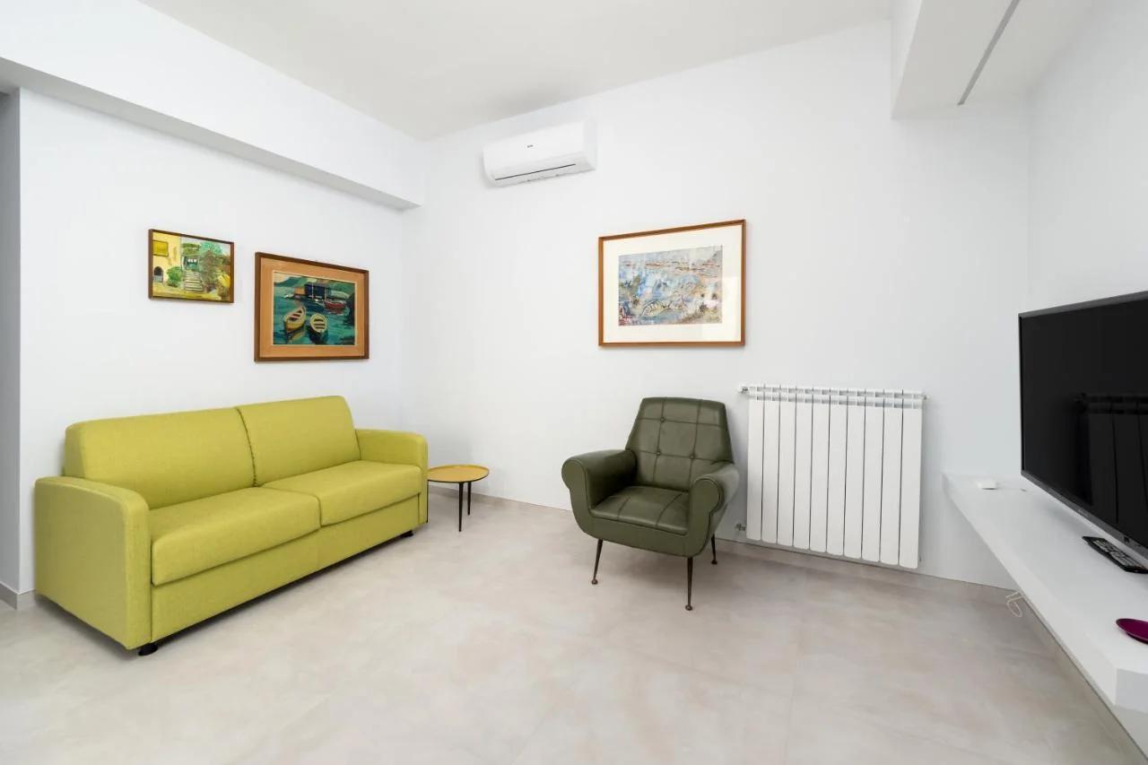 Surya House - Elegant apartment in Sorrento photo