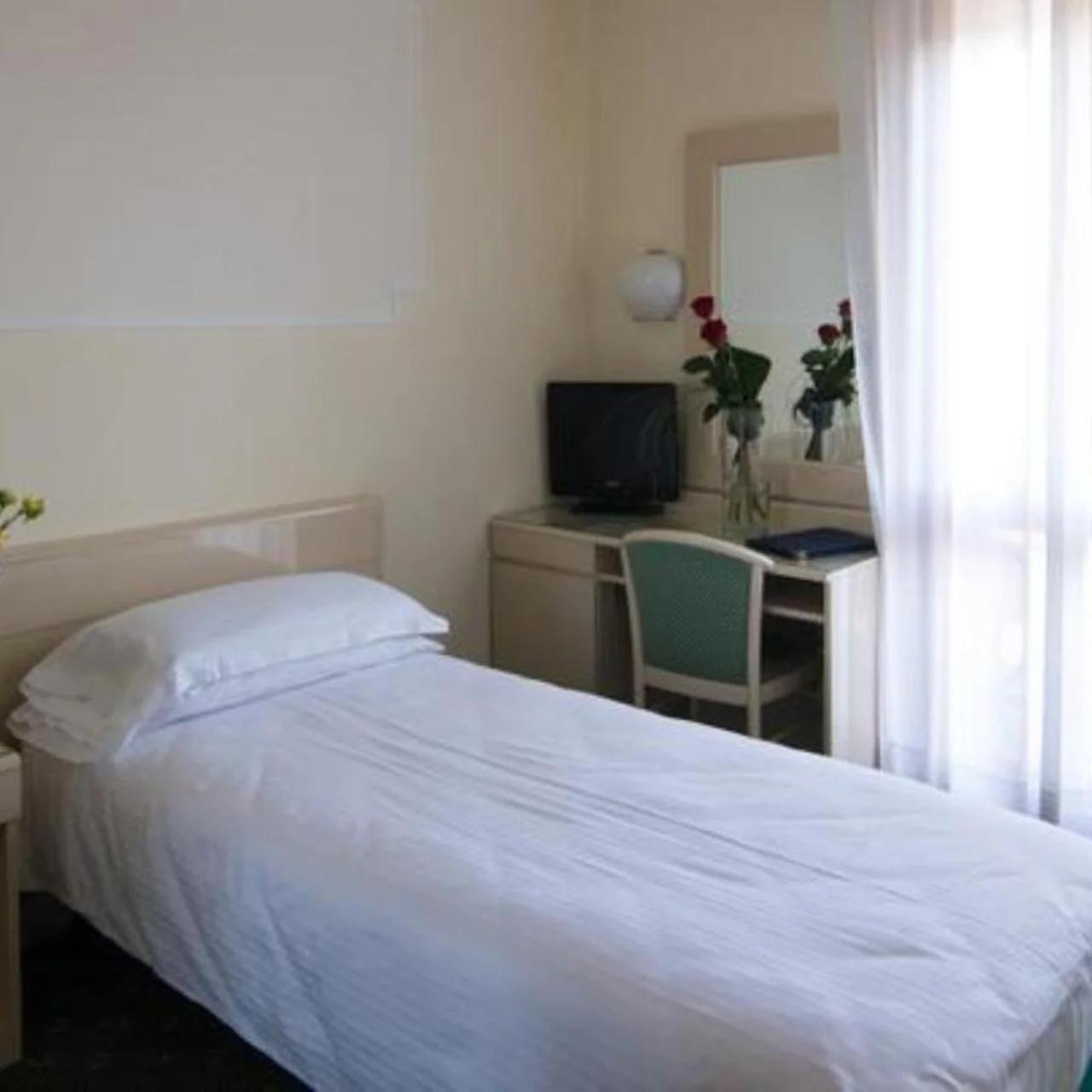 Hotel Terme Antoniano foto