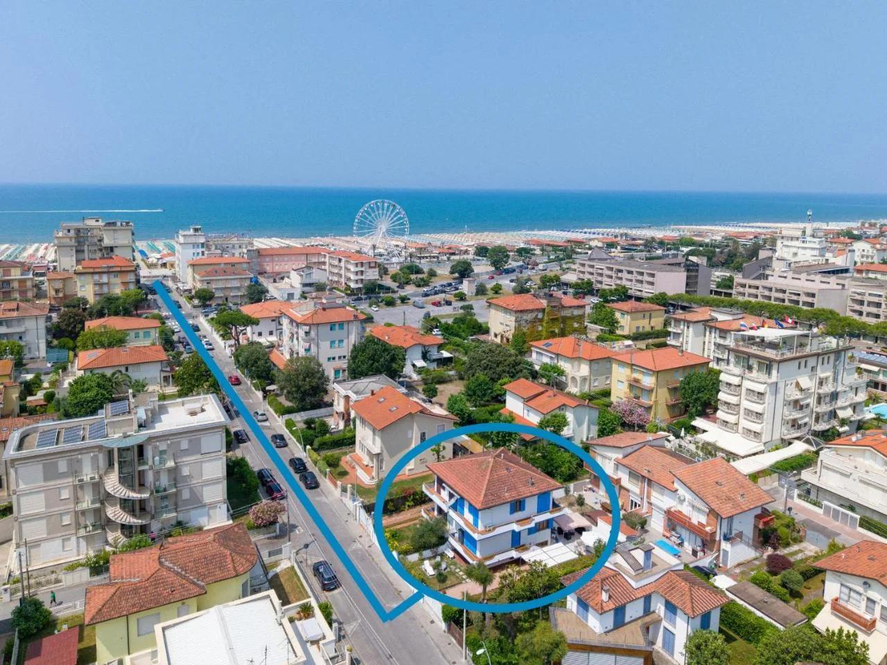 Villa Versilia photo
