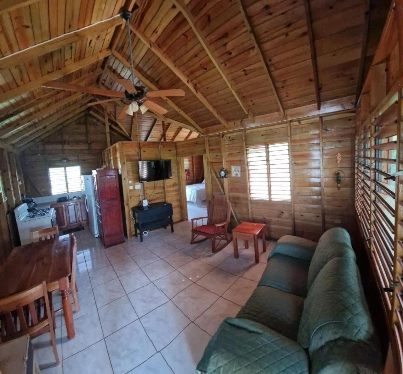 Negril Humble Cabin photo
