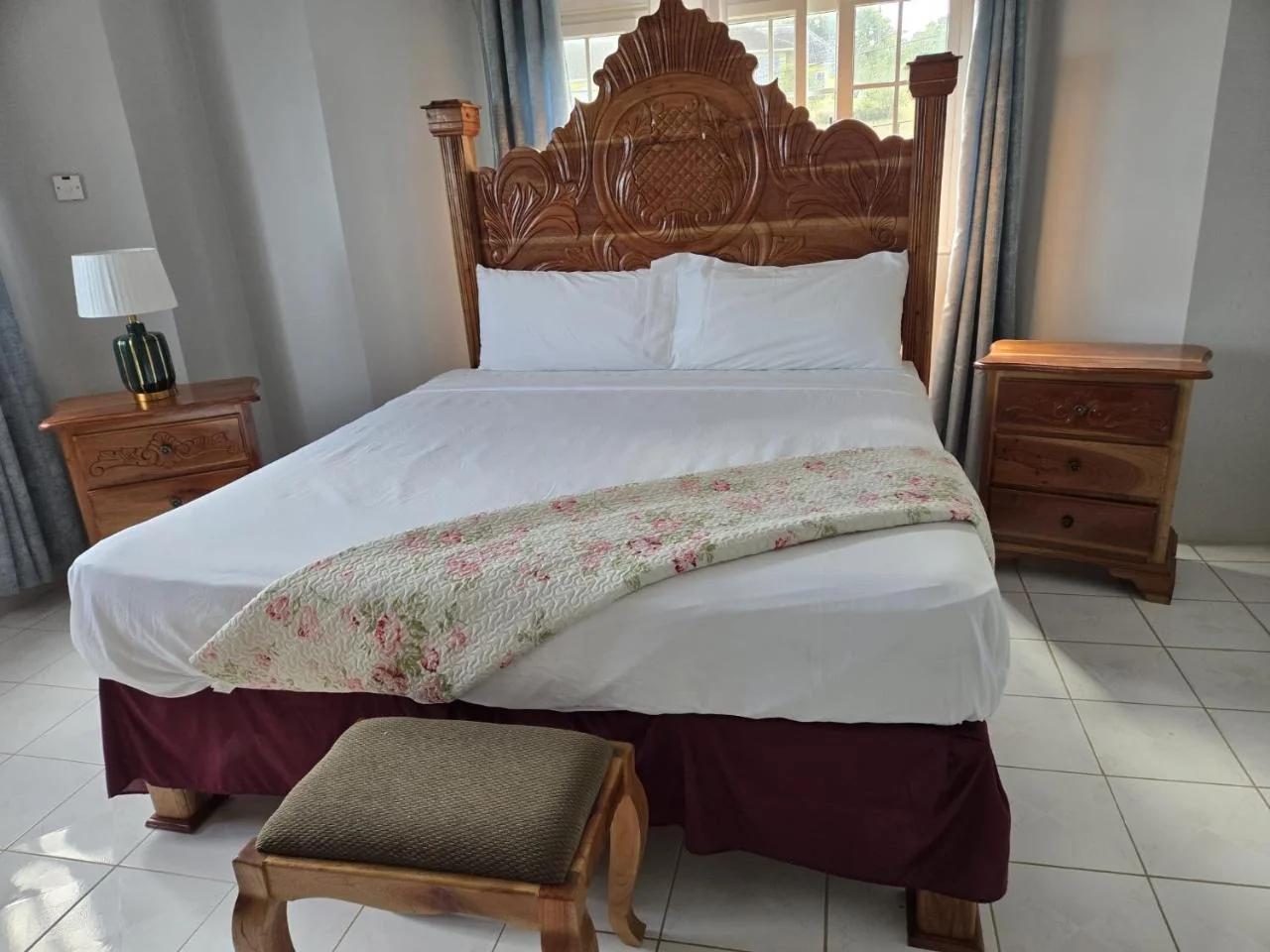 Poinciana House photo