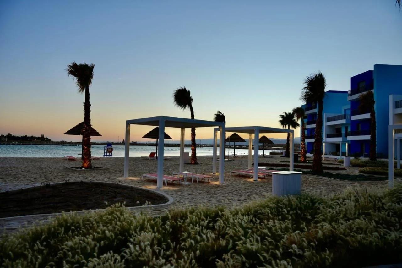 Ayla - Luxury apartments Families only photo