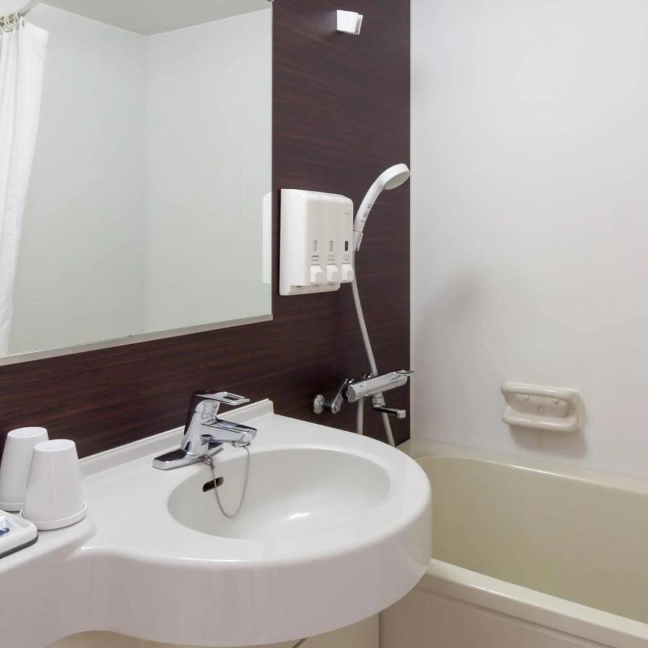 Comfort Hotel Tokyo Kanda photo