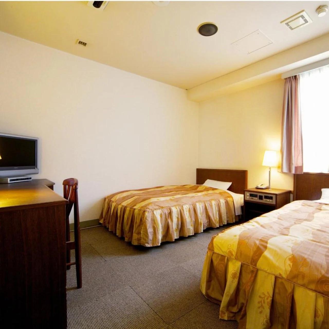 Hotel Pao photo