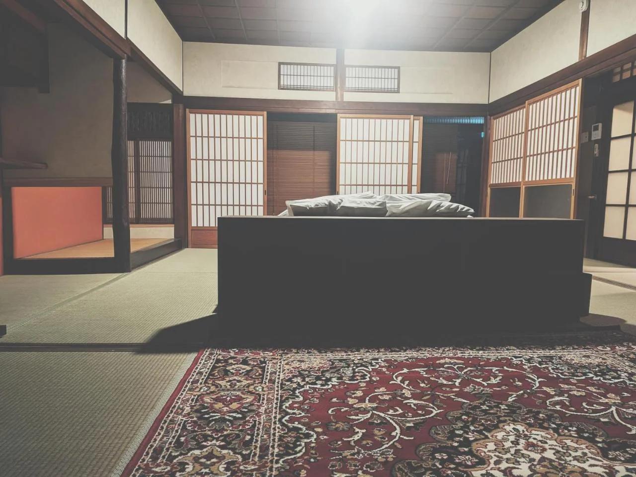 SHOHAKU Townhouses in historic town foto