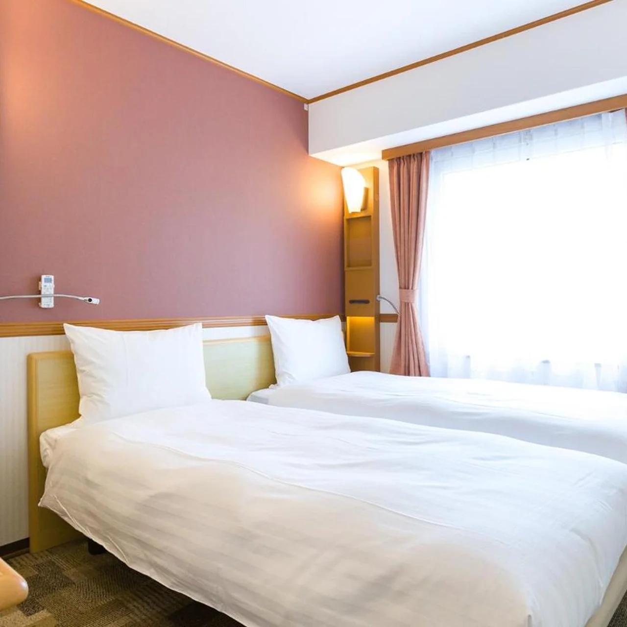 Toyoko Inn Nihombashi Bakurocho photo