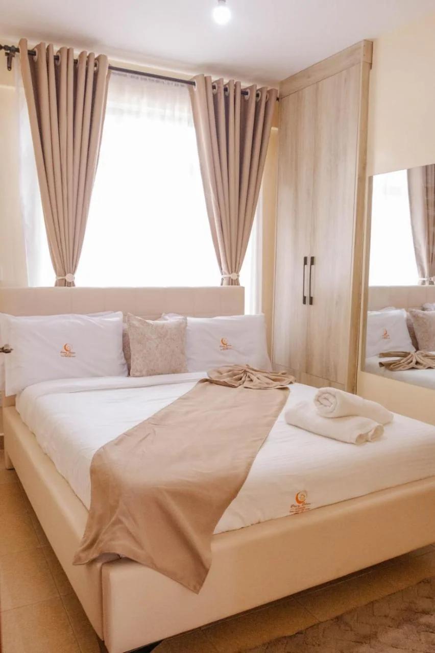Dreamy Deluxe Furnished Apartment - Runana 2 photo