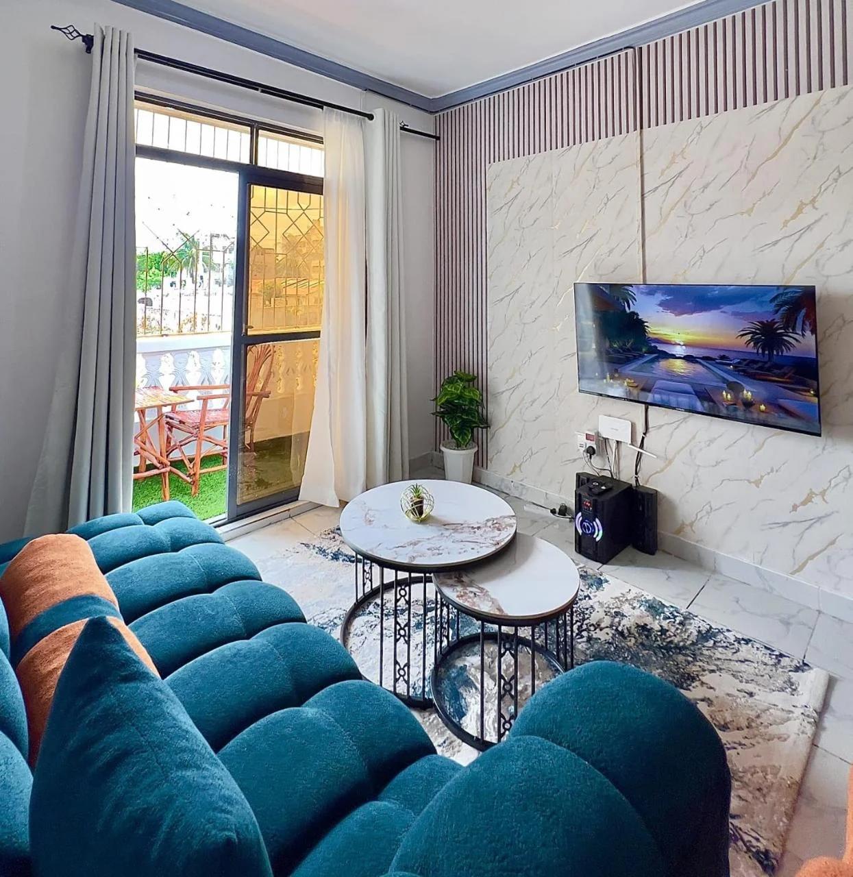 DW suite photo