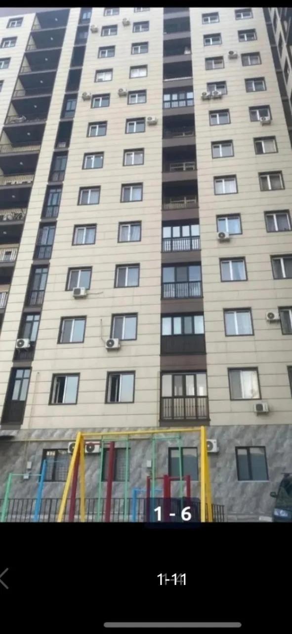 1 комн квартира -Суюнбаева 143 photo