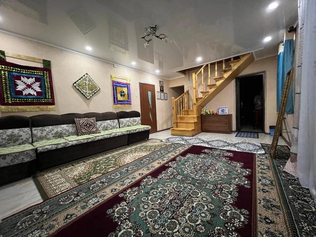 Guest House Dinara photo