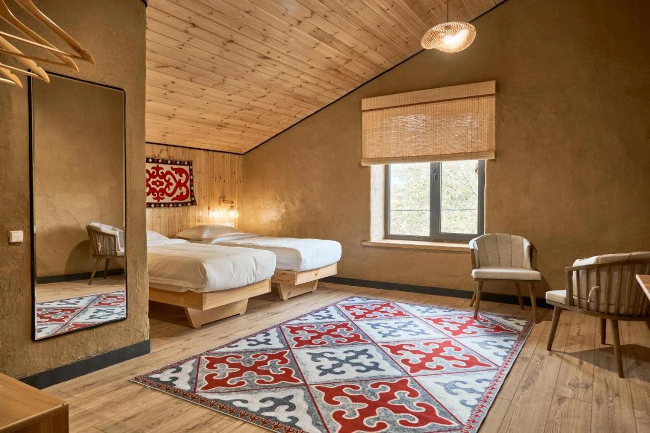 Pristine Hotel
