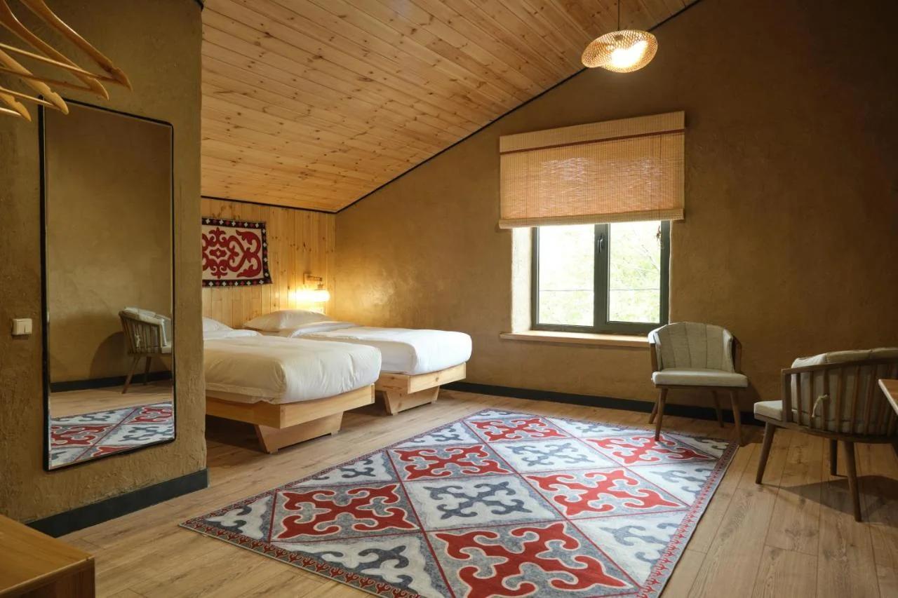 Pristine Hotel foto