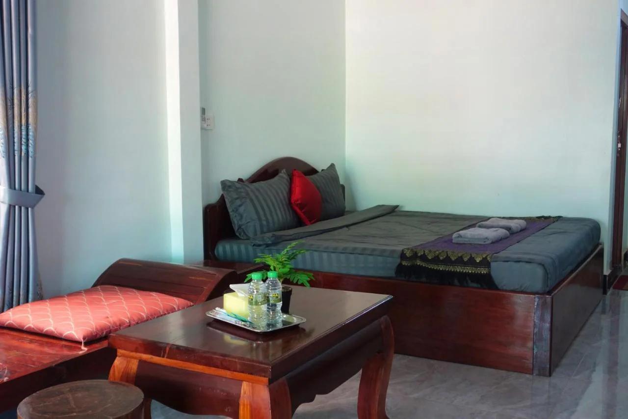 AHHA Bungalow Kampot photo