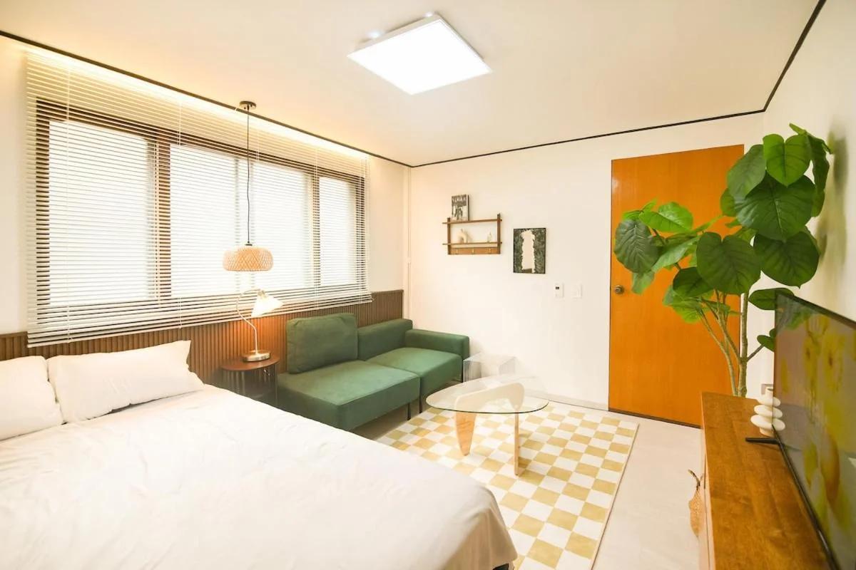 Riverside Universe 2QbedRooms photo