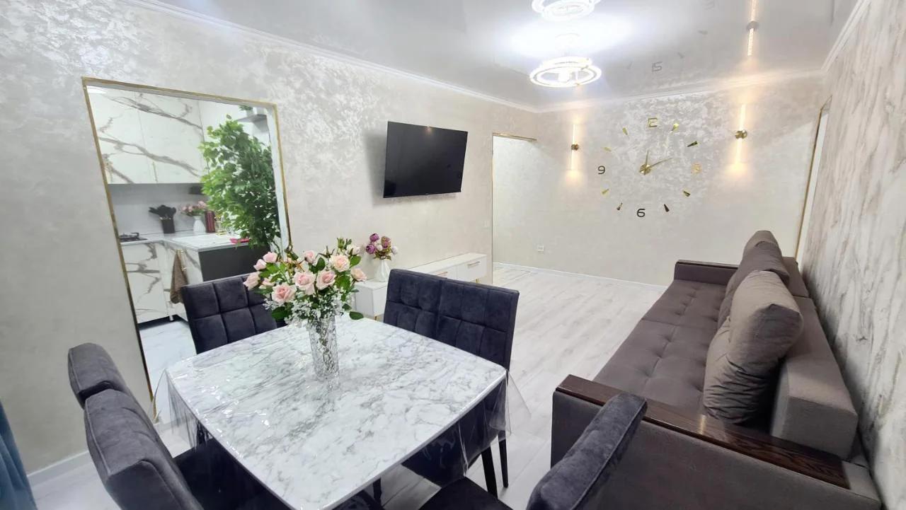 3х-ком Люкс Айбергенова 1Б в центре Шымкента - 1й этаж photo