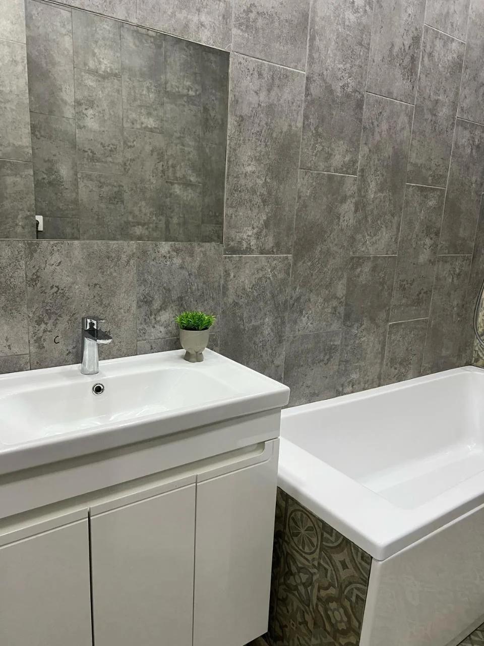 ЖК Green Plaza Aktau Двухкомнатная большая foto