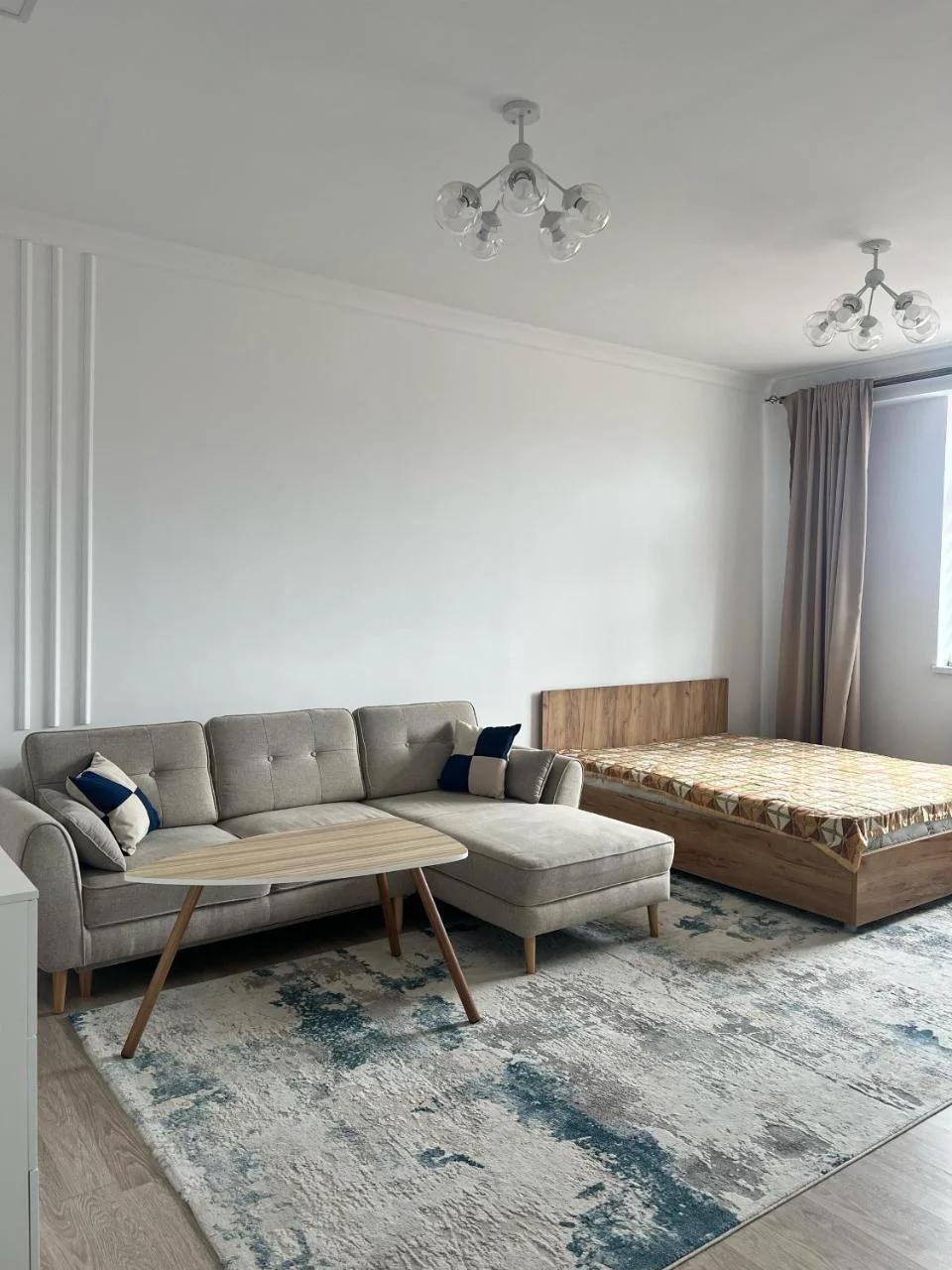 ЖК Green Plaza Aktau Двухкомнатная большая foto
