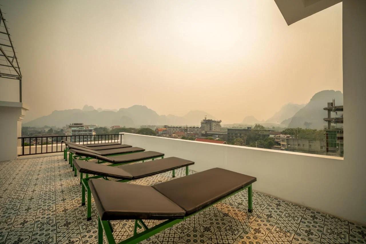 Dream Future VangVieng Hotel photo