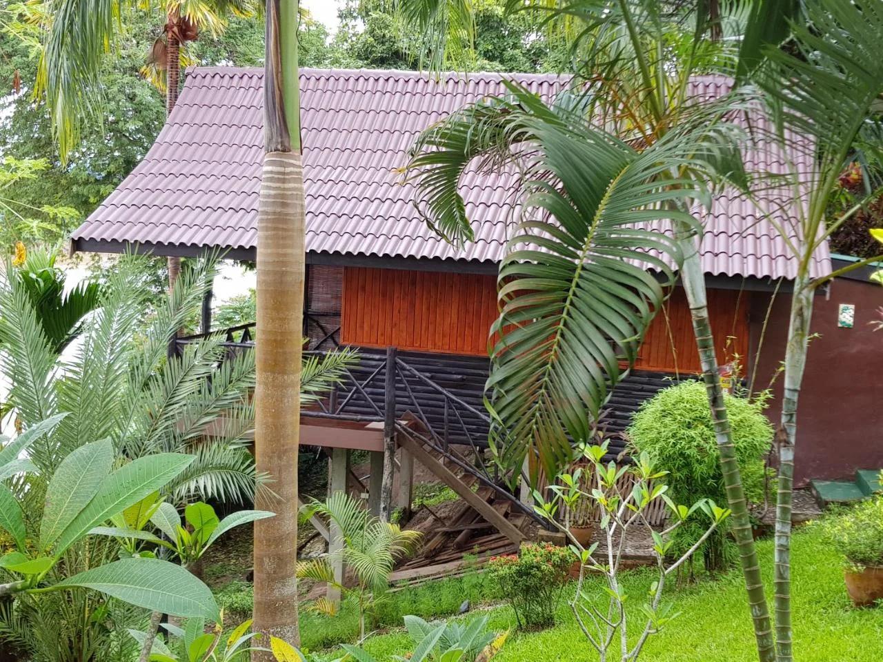 Thongbay Guesthouse photo