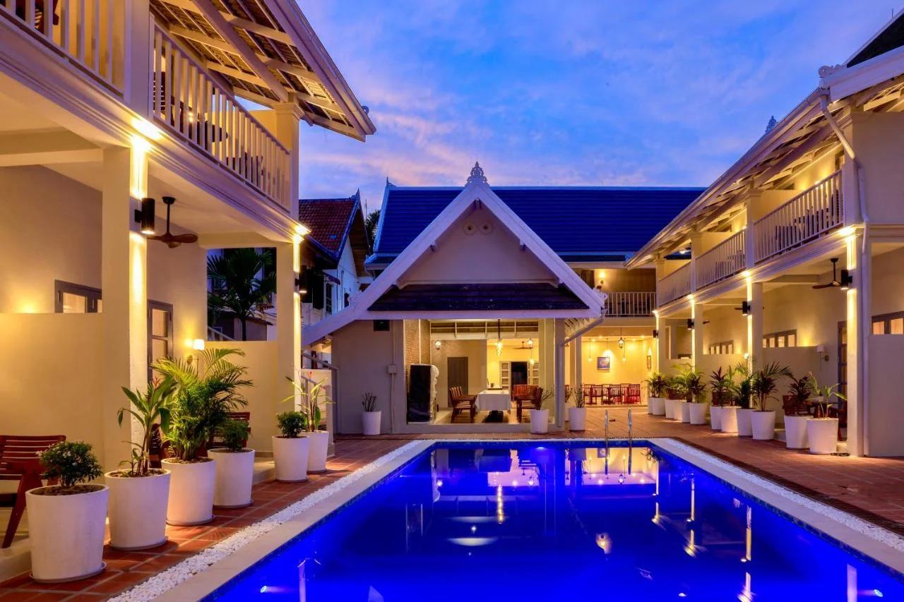 Viriya Hotel