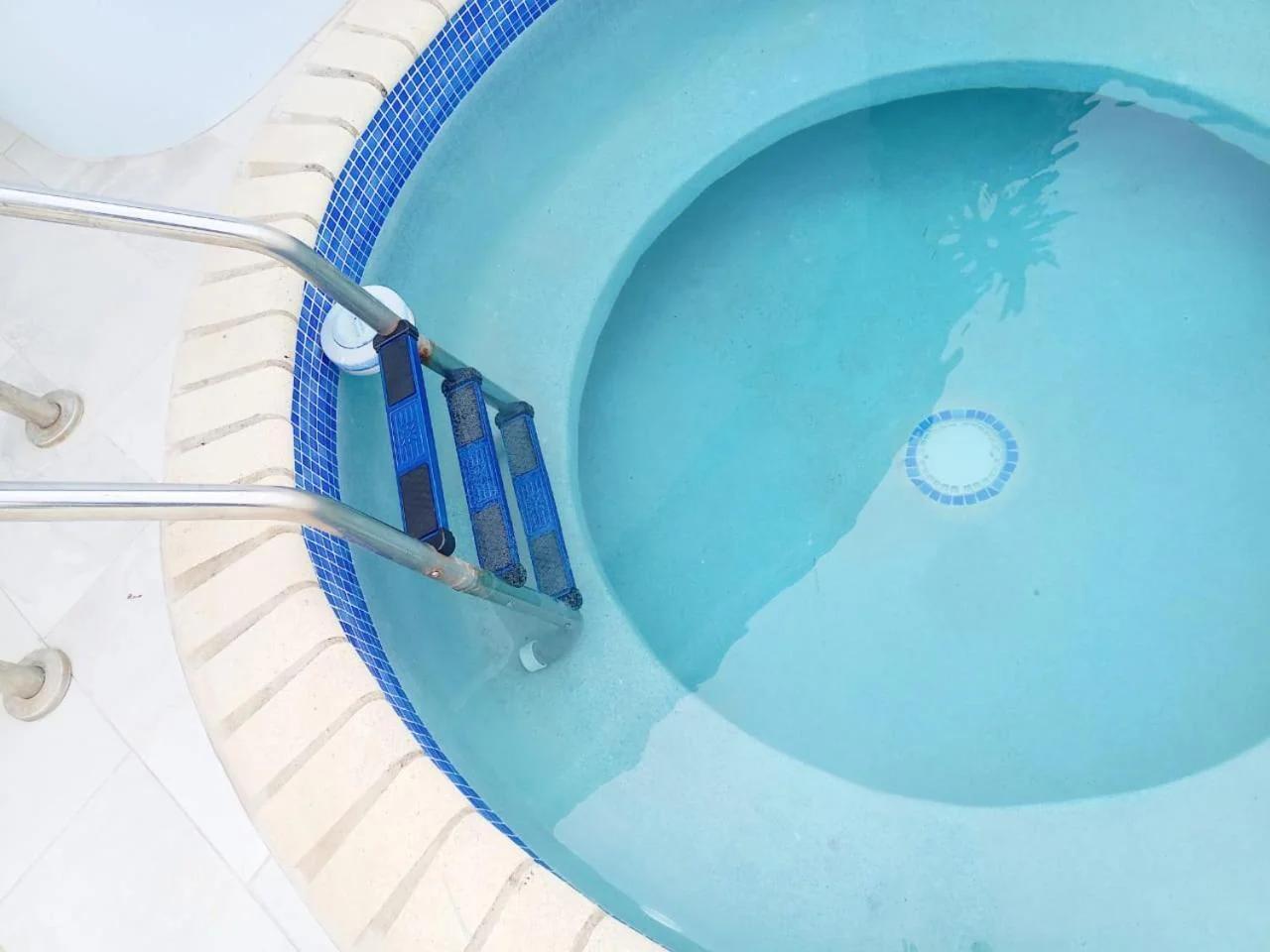 Rodney Bay Luxuries photo