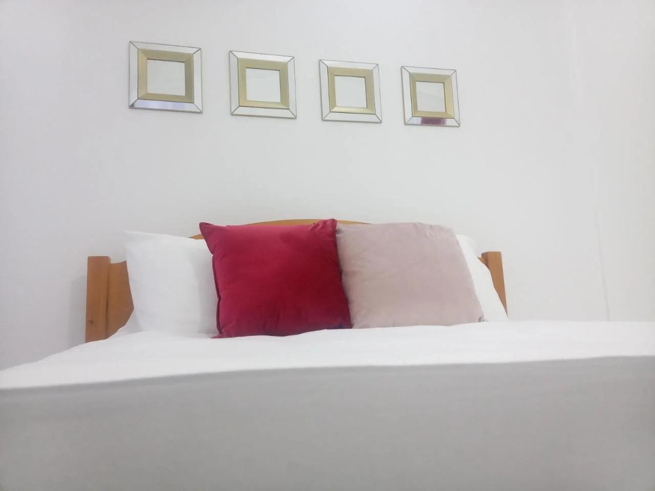 Rodney Bay Luxuries photo