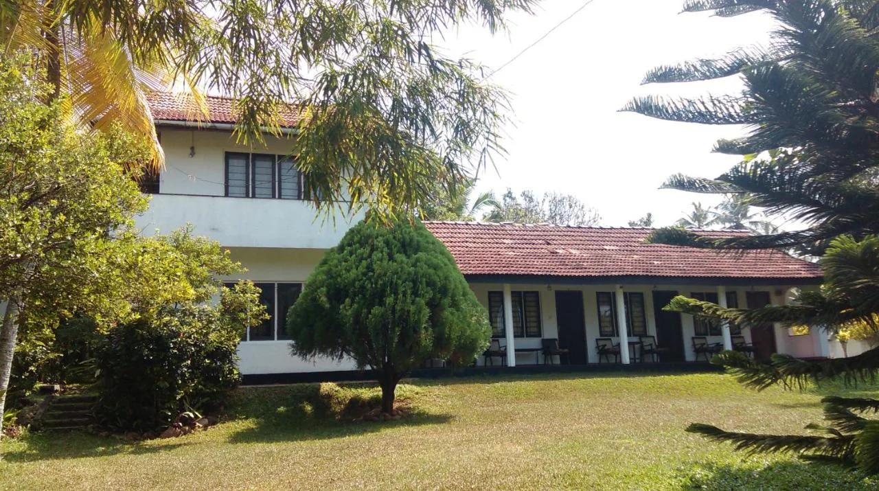 4 Seasons Guesthouse photo