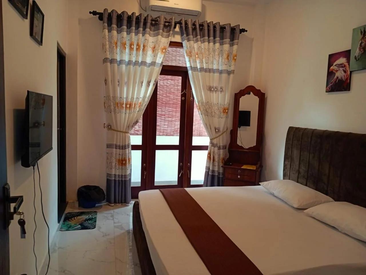 CrossWay Inn Thalawathugoda photo