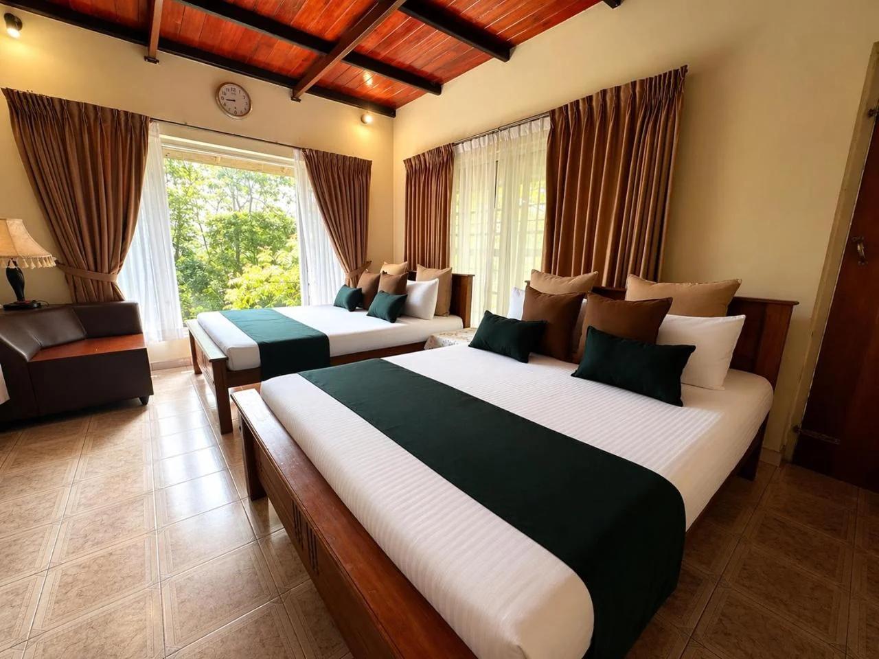 Hanthana Villa photo
