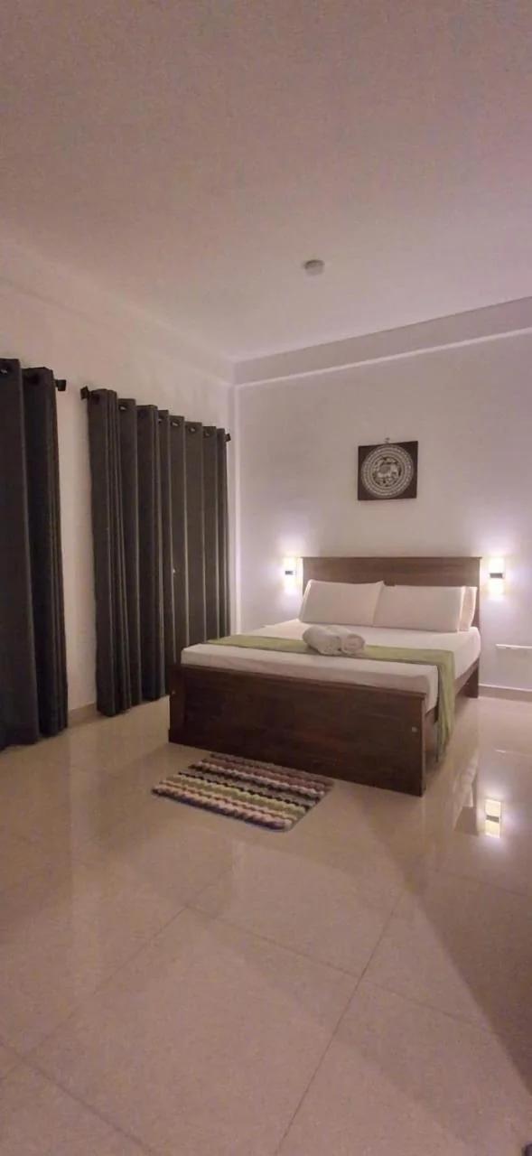 mountain retreat villa photo