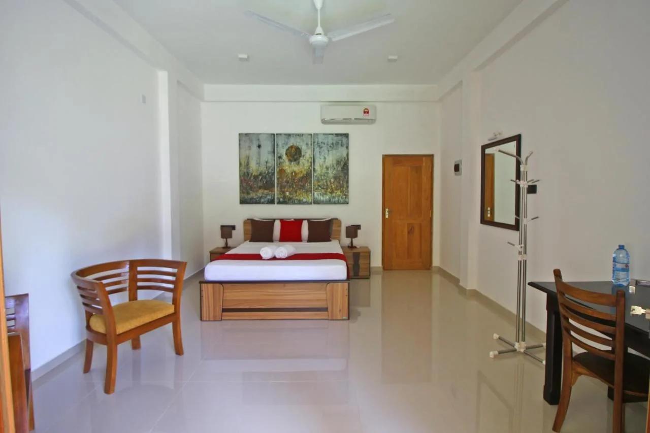 River Breeze Villa Bentota photo