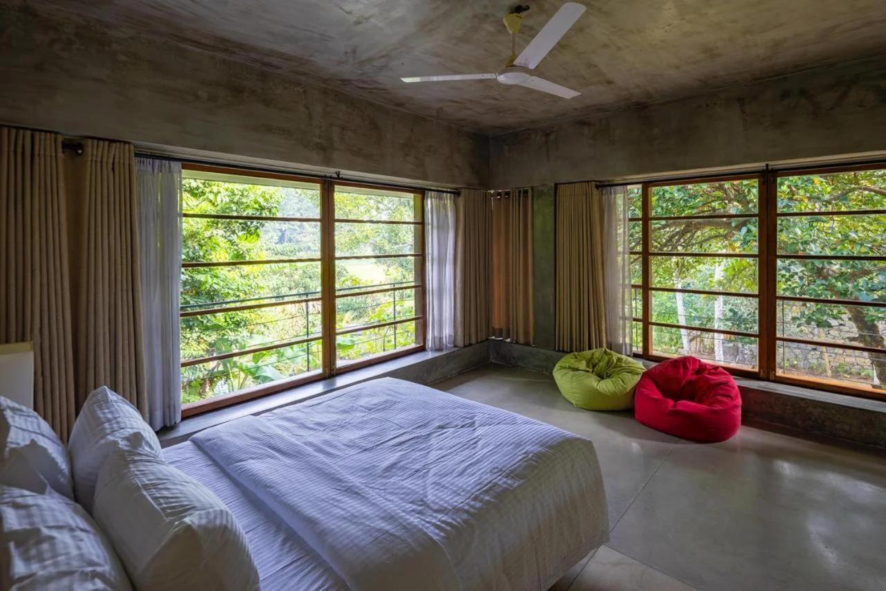 Whispering Fields Villa photo