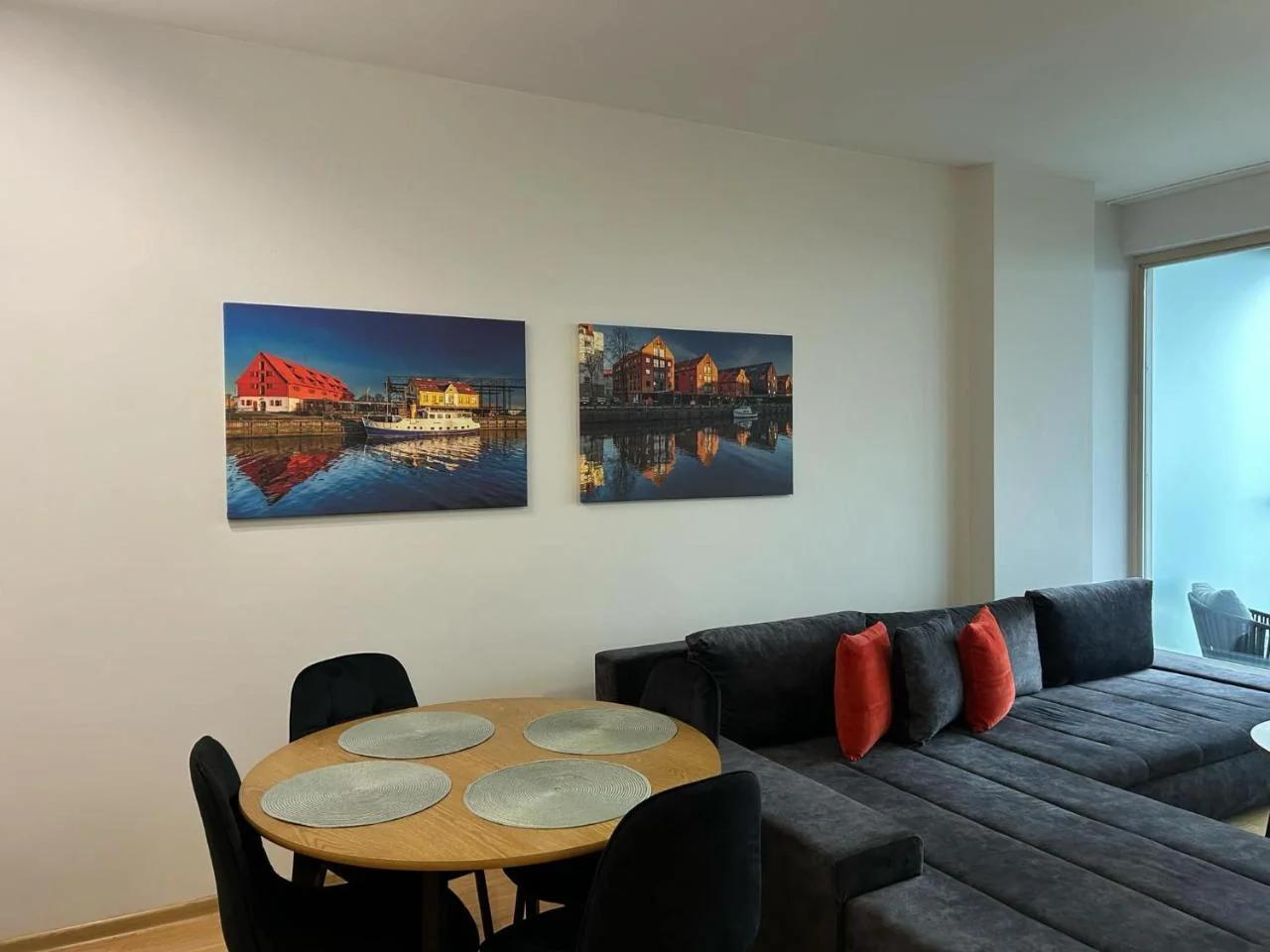 21 fl an apartment with a sea view photo